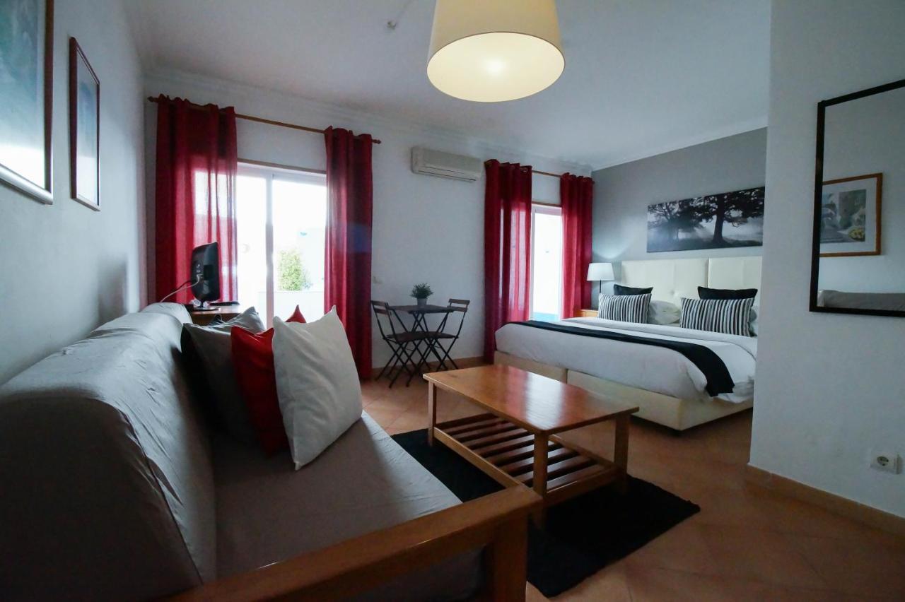 Oasis Beach Apartments Luz Εξωτερικό φωτογραφία