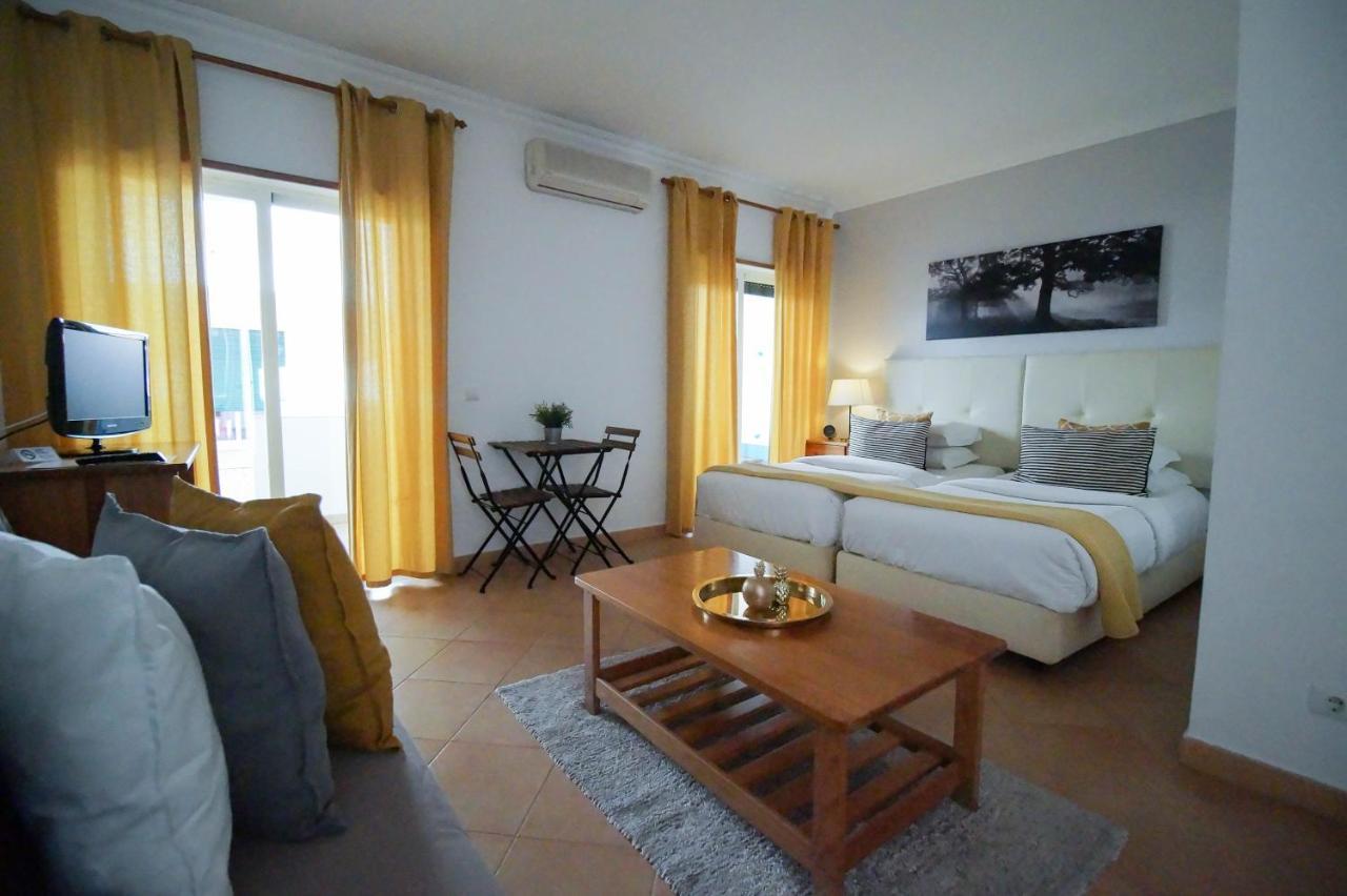 Oasis Beach Apartments Luz Εξωτερικό φωτογραφία
