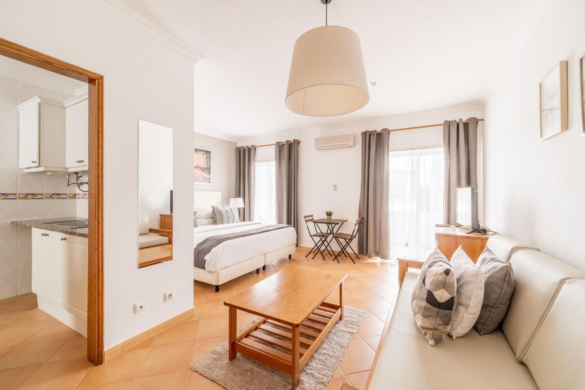 Oasis Beach Apartments Luz Δωμάτιο φωτογραφία
